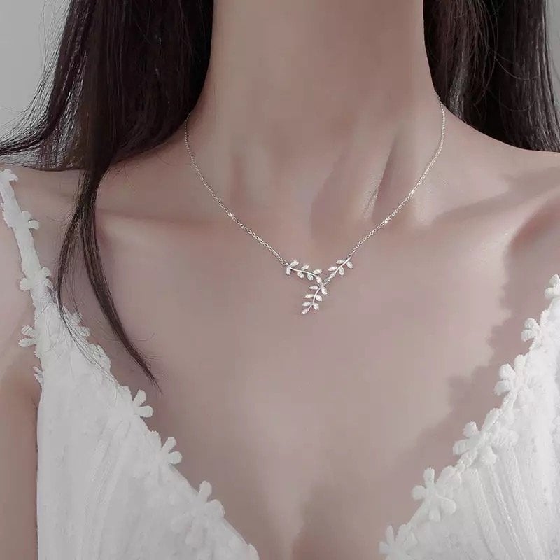 Leaf Retro Gümüş Kolye