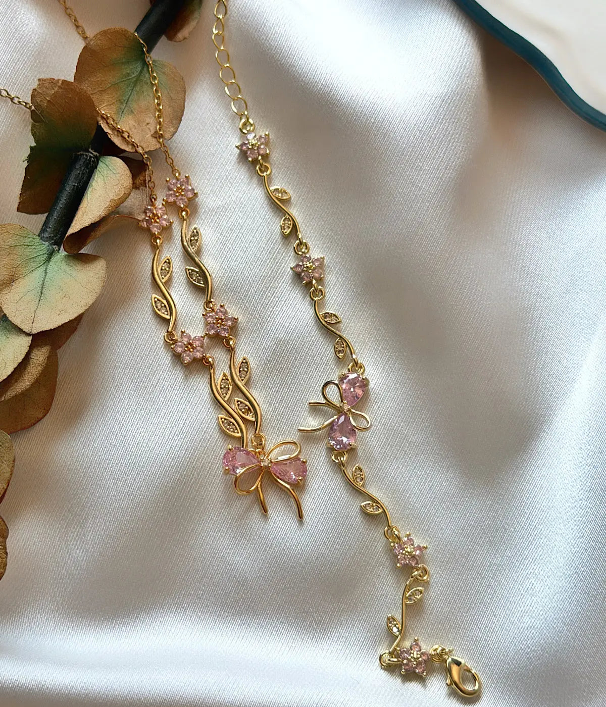 Çiçek Detaylı Kurdele Vintage Takı Set Vintage Aksesuar