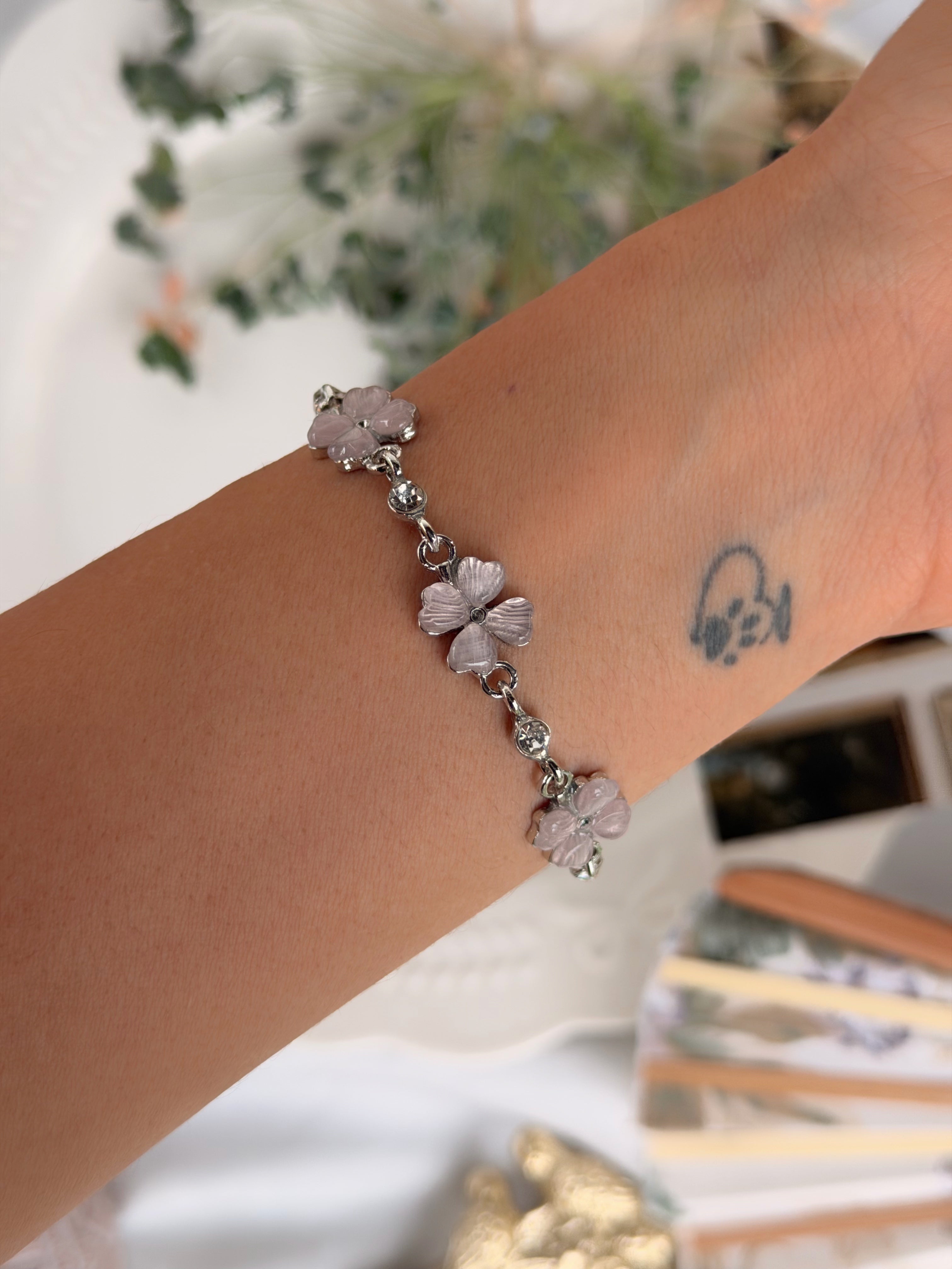 Vintage Mor Yonca Tasarım Çelik Bileklik