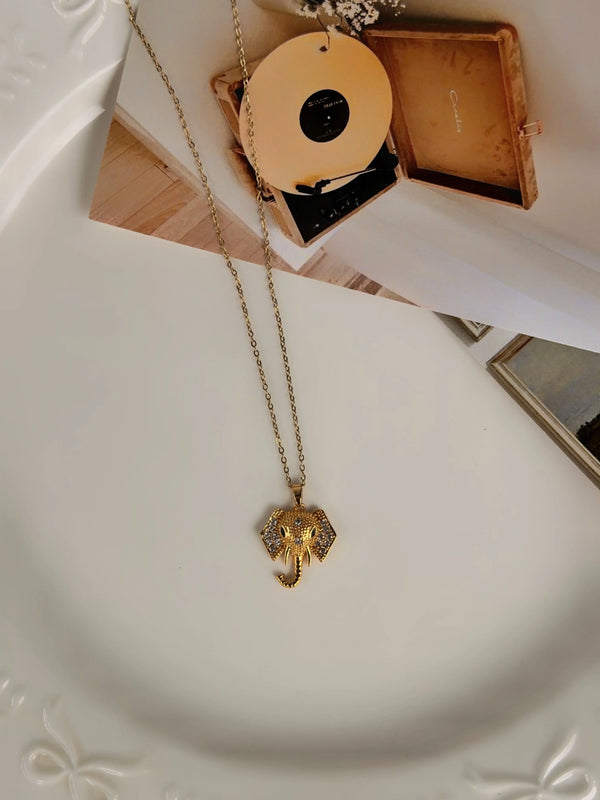 Fil Figürlü Gold Tasarım Kolye Vintage Aksesuar