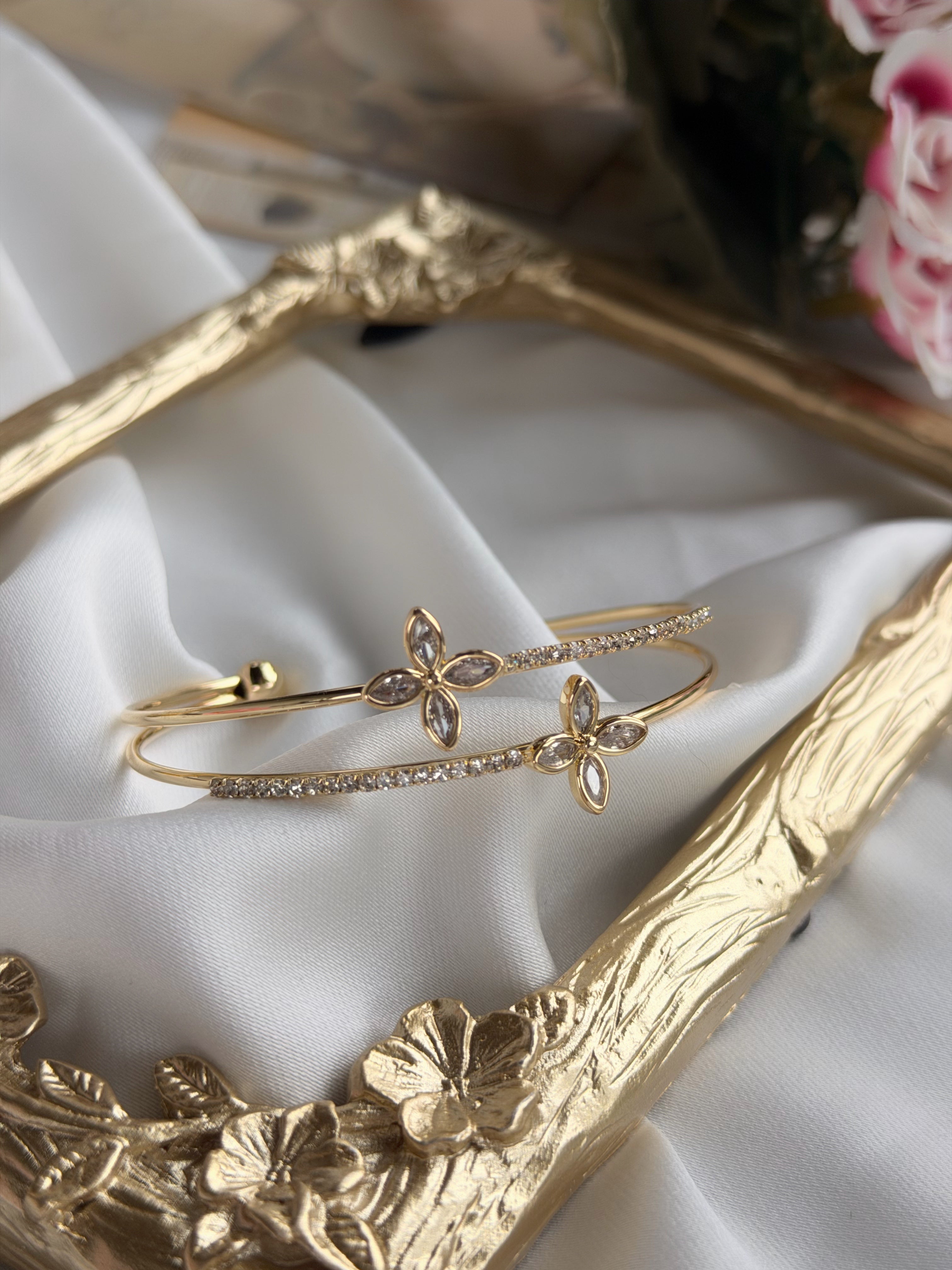 Zarif Yonca Tasarım Halka Bileklik