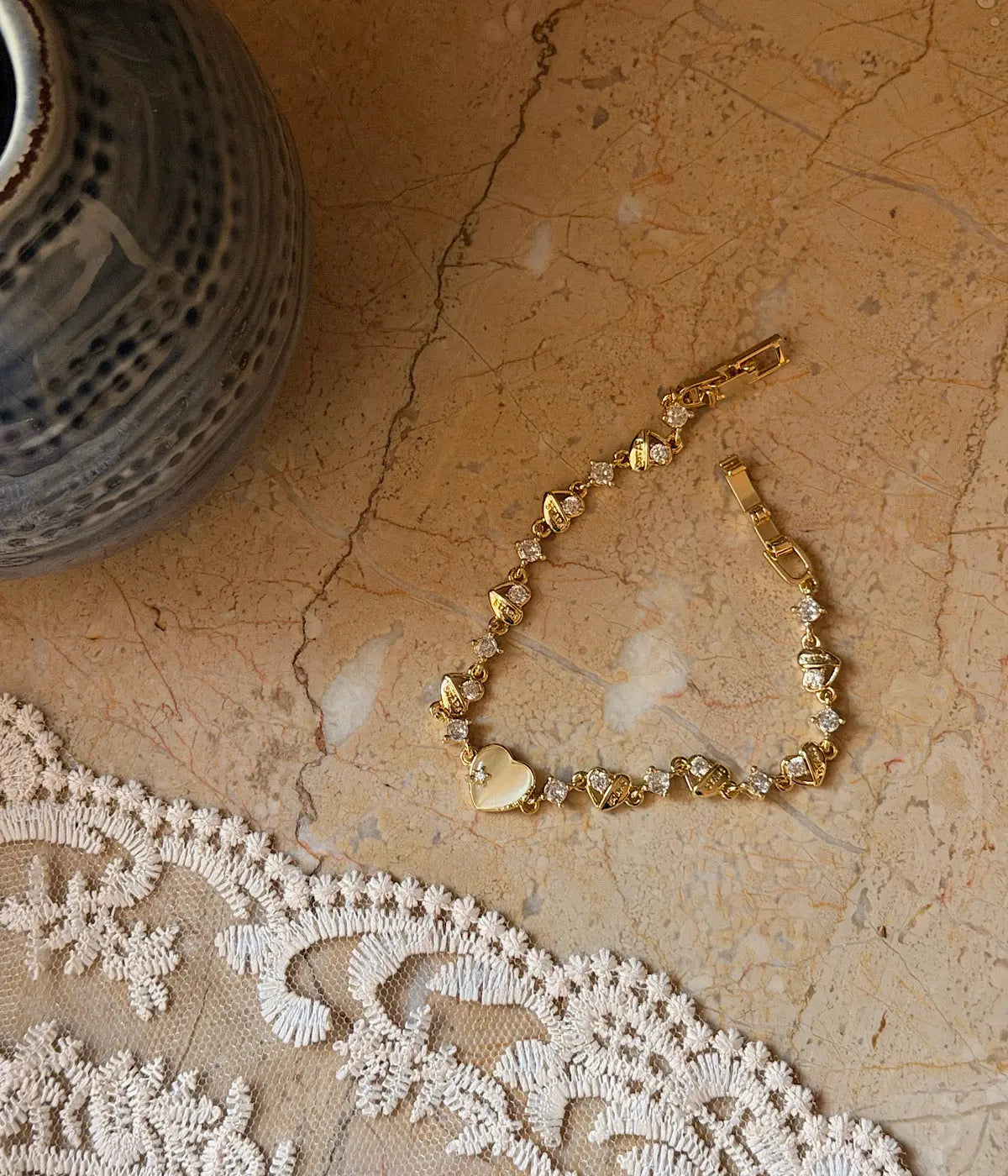 Minimal Kalp ve Taş Detaylı Bileklik Vintage Aksesuar