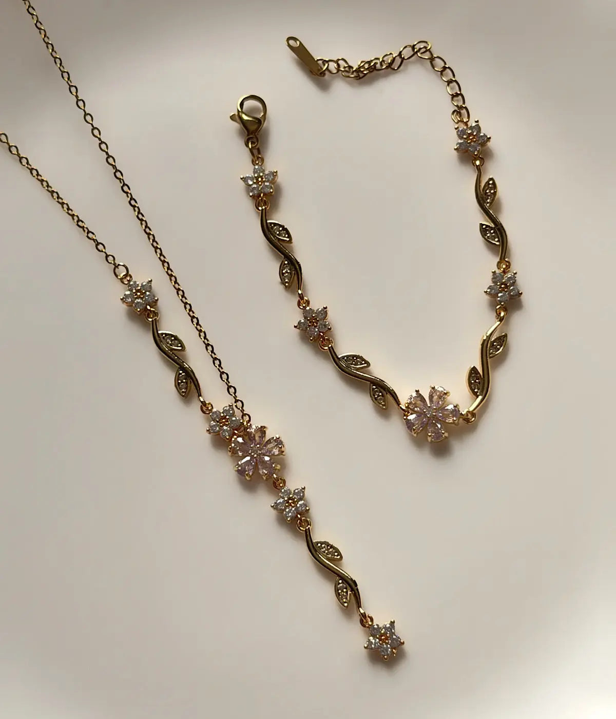 Vintage Lİla Çiçek Tasarımlı Çelik Set Vintage Aksesuar