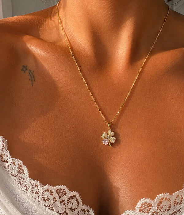Vintage Zirkon Taşlı Yonca Gold Kolye Vintage Aksesuar