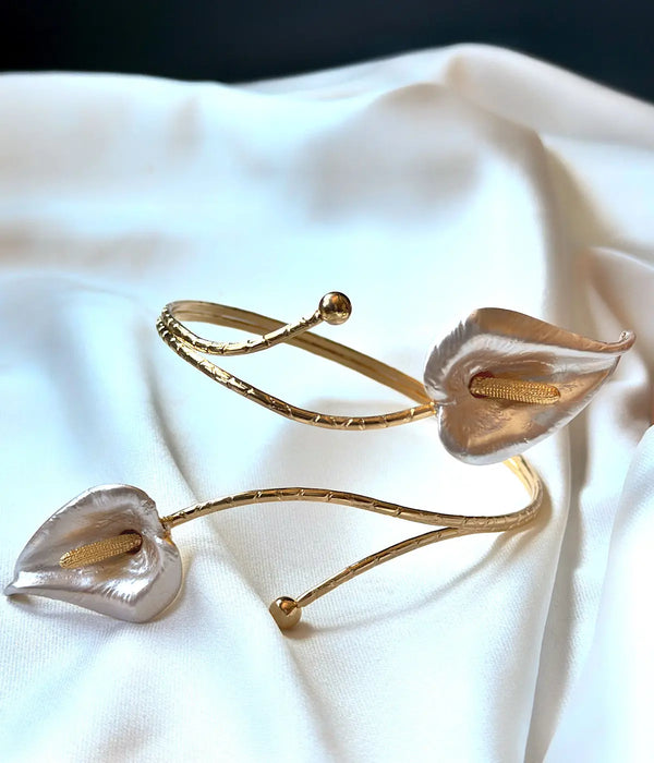 Vintage Kala Çiçeği Gold Pazu Bilekliği Vintage Aksesuar