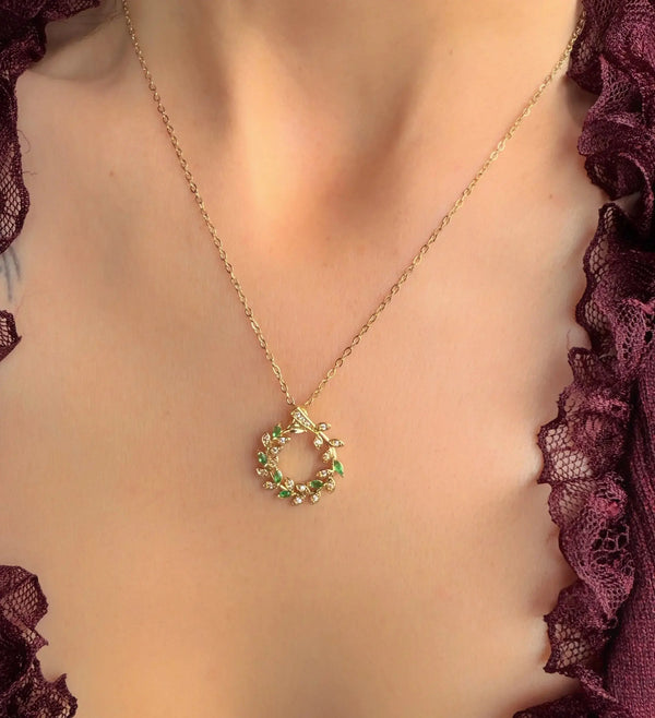Kristal Taşlı Yaprak Çelik Kolye Vintage Aksesuar