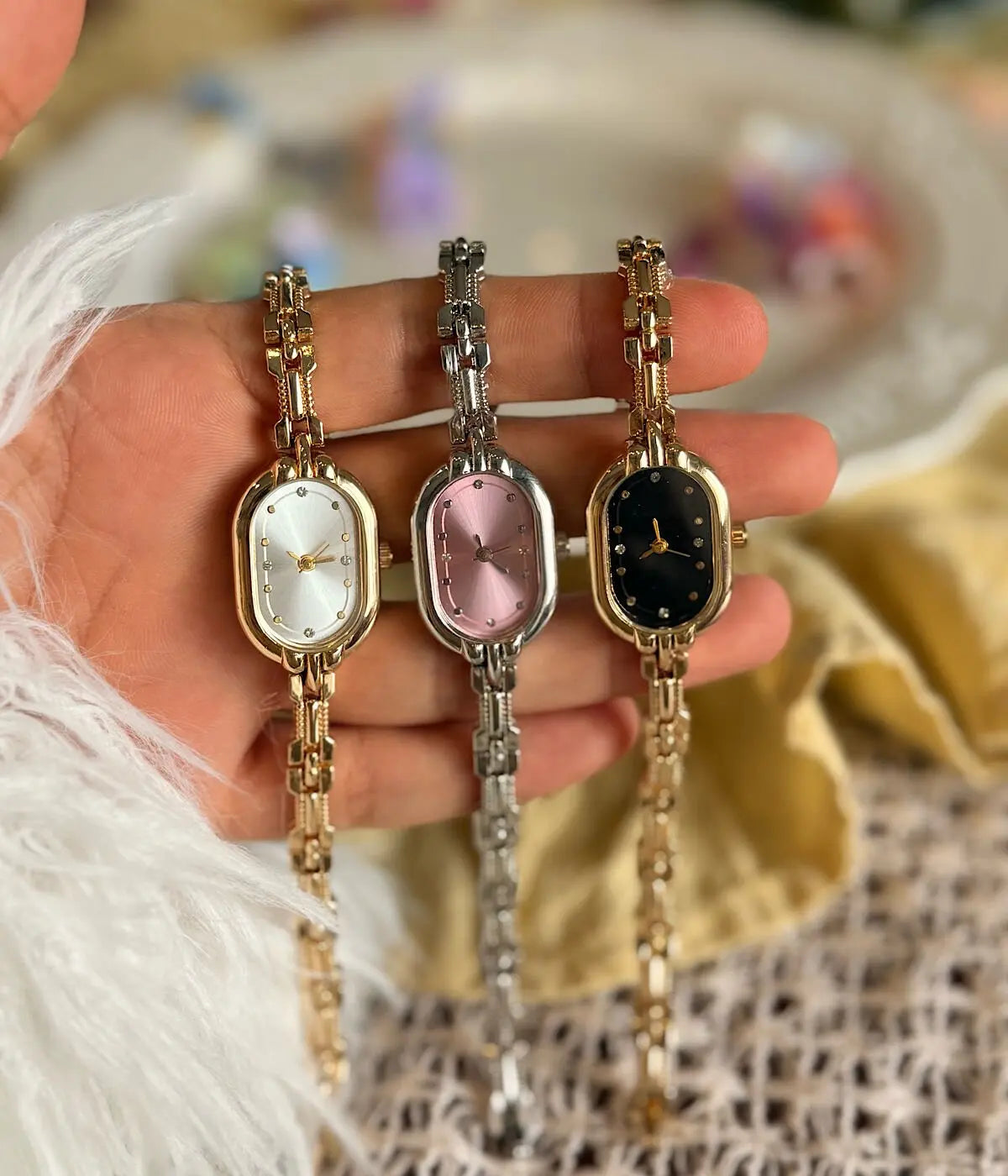 Oval Kadran Taş Detaylı Vintage Saat Vintage Aksesuar