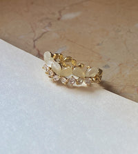 Zirkon Taşlı Beyaz Mineli Kelebek Tasarım Yüzük