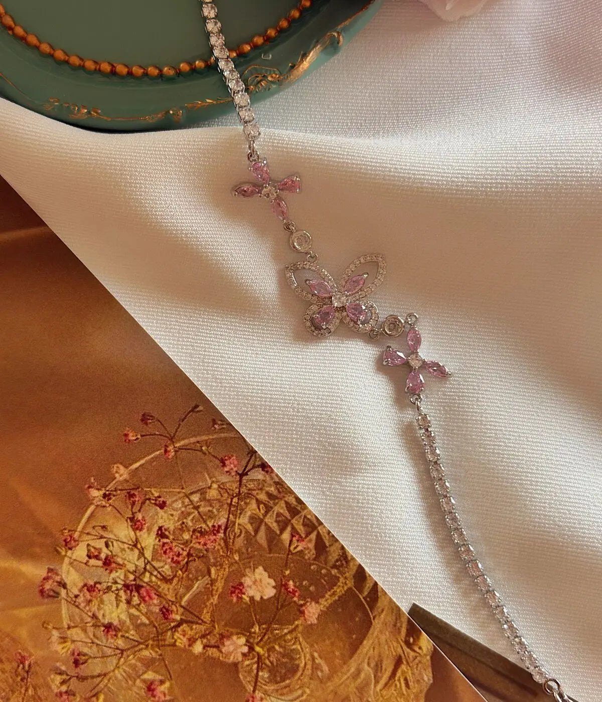 Pembe Taşlı Vintage Kelebek Bileklik