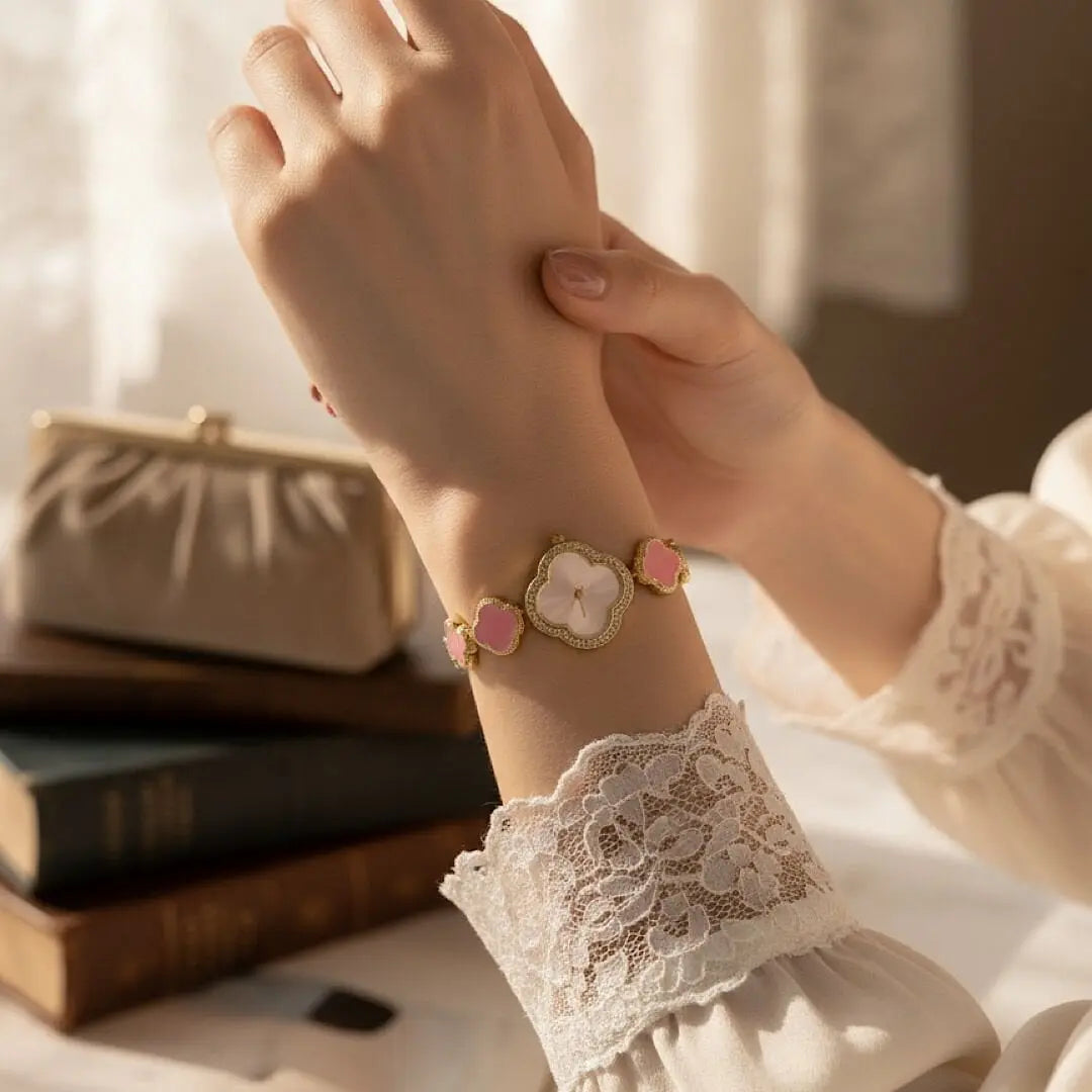 Pembe Yonca Model Taşlı Tasarım Saat Vintage Aksesuar