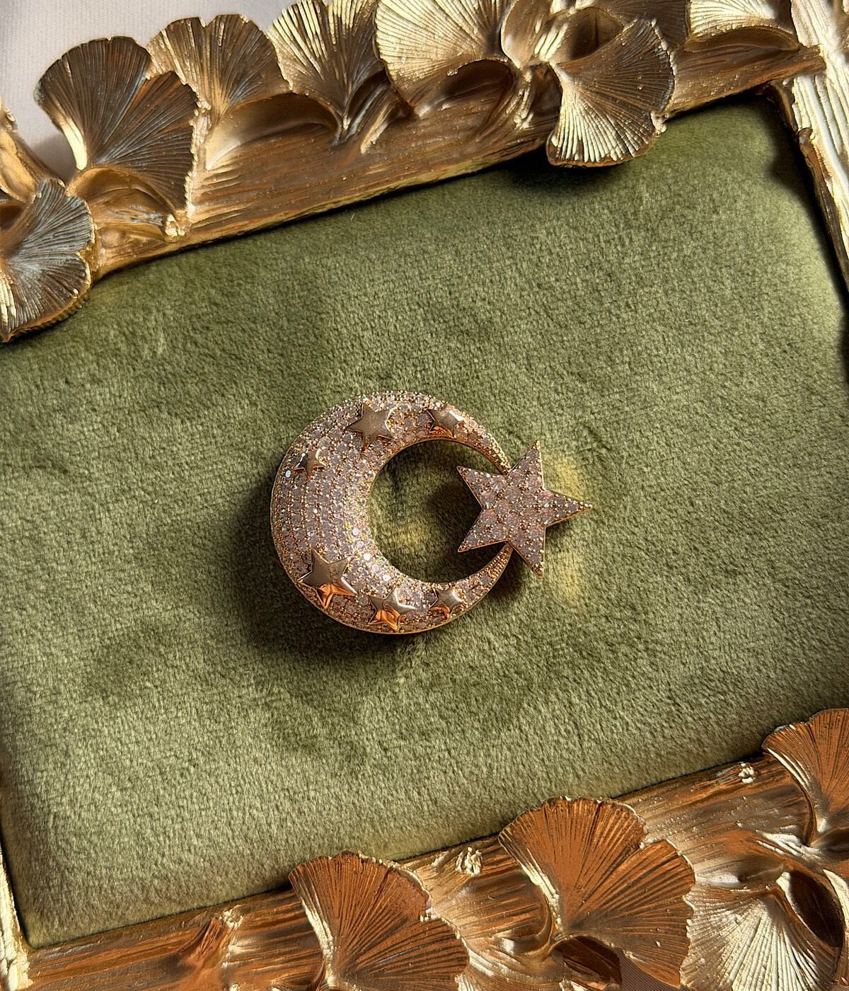 Vintage Ay Yıldız Motifli Zirkon Taşlı Kadın Broş